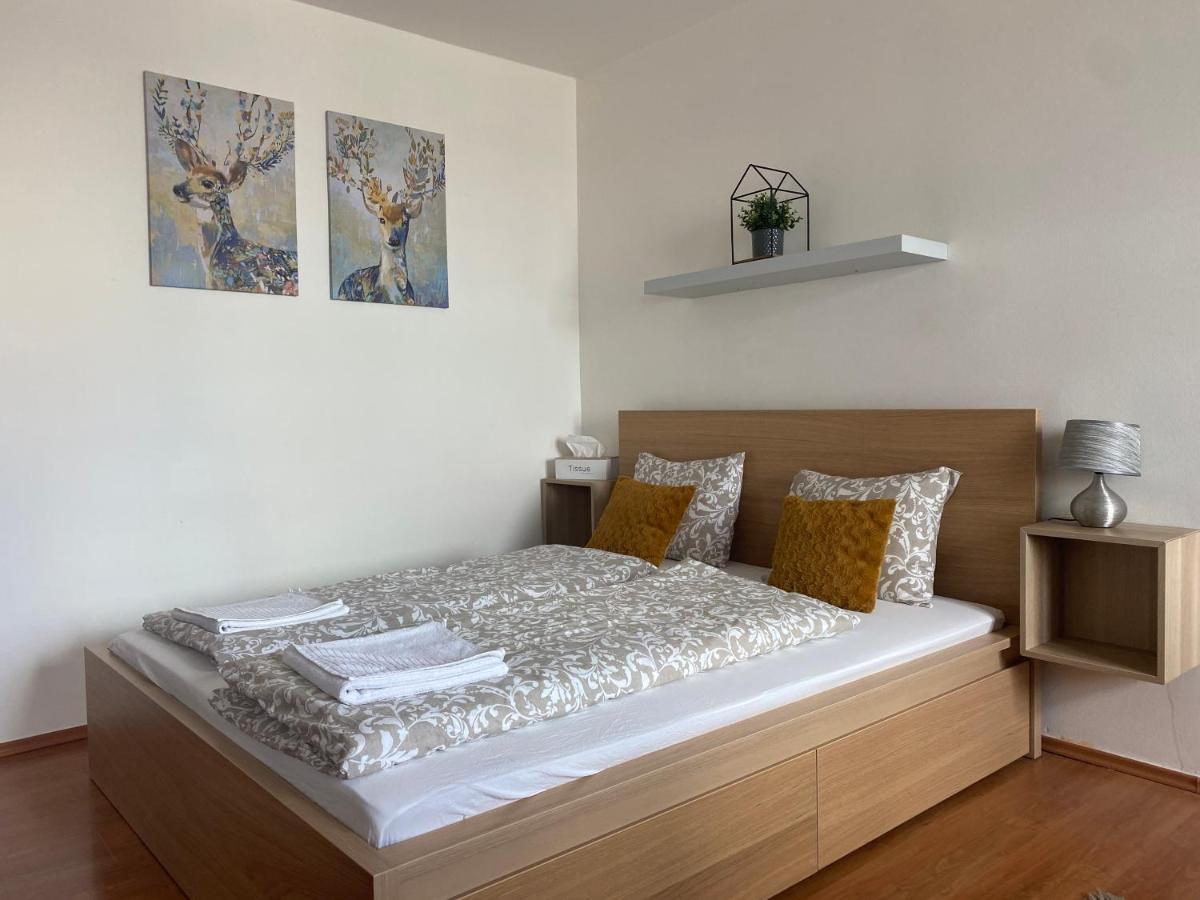 Satys Apartments Ostrava Ngoại thất bức ảnh